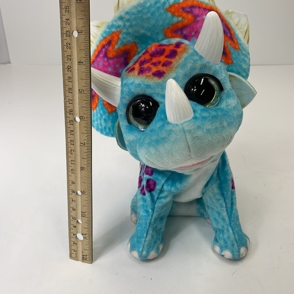 FUR REAL TRICERATOPS PLUSH ANIMATED TOY - Picture 6 of 8